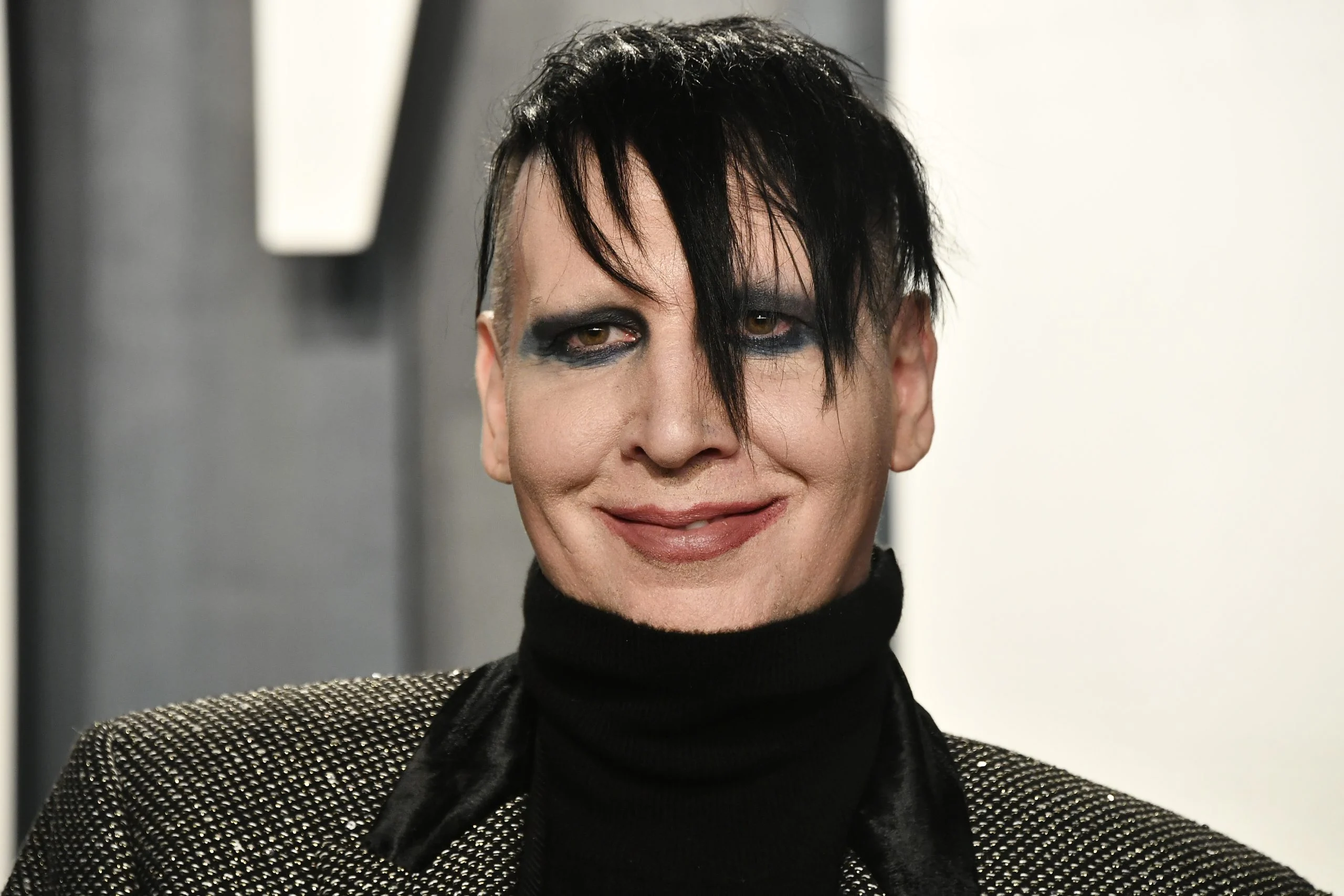 Marilyn Manson a fost absolvit de acuzațiile de agresiune sexuală și violență domestică.